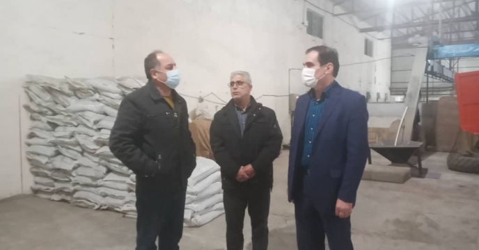 بازدید سرپرست شرکت خدمات حمایتی کشاورزی استان گیلان از کارگزاری حسین نوشی در شهرستان رودبار