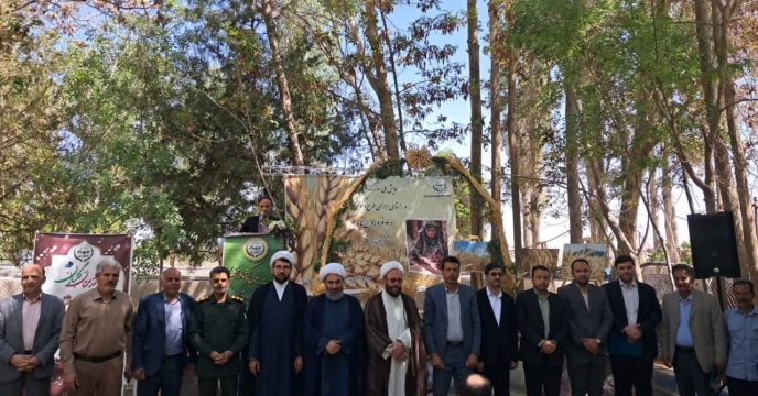 بیش از 1050 تن کود برای گندم کاران شهرستان بردسیرتوزیع شده است