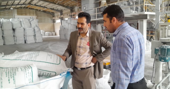 بازدید از کارخانه تولید داخلی  کود های کشاورزی شهرستان ساوه  در استان مرکزی 