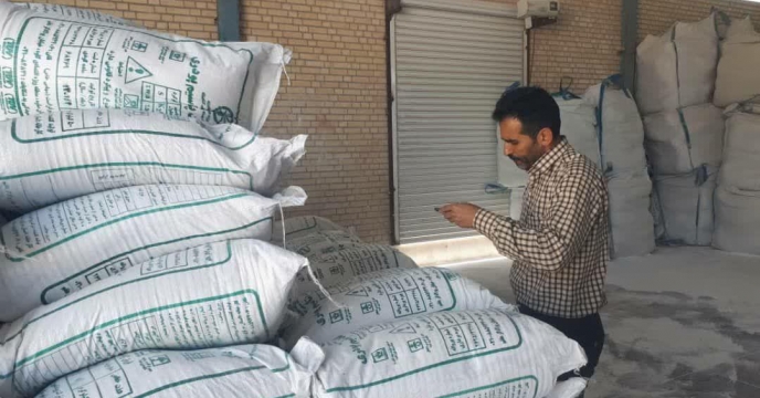 بازدید از کارخانه تولید کود تدبیر فراست ساوه در راستای توزیع و ترویج استفاده از کودهای آلی و زیستی