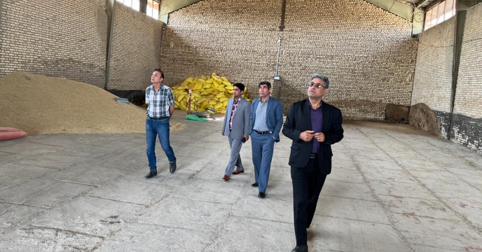 پیگیری افزایش تعداد انبار جهت ذخیره سازی کود شیمیایی 