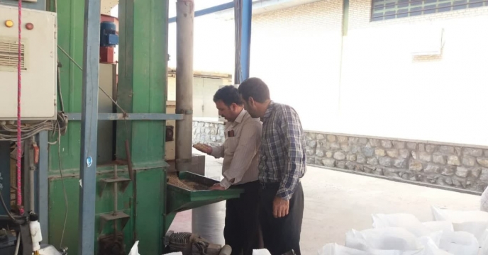 شروع عملیات بوجاری بذور گندم و جو در استان چهارمحال وبختیاری