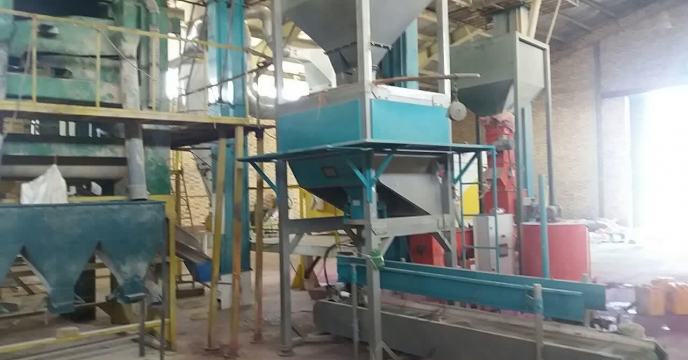 آغاز عملیات بوجاری بذر جوو گندم  در استان مرکزی – شهریور ماه 1400