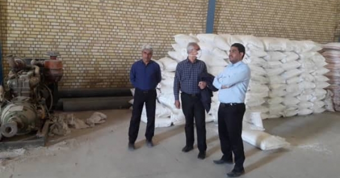 بازدید کارشناسان شرکت خدمات حمایتی کشاورزی استان اصفهان از انبارهای کارگزاران