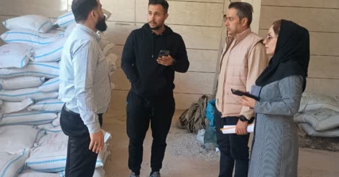 نظارت و کنترل اکیپ پایش شرکت خدمات حمایتی کشاورزی استان قزوین از انبار کارگزاری در شهرستان تاکستان