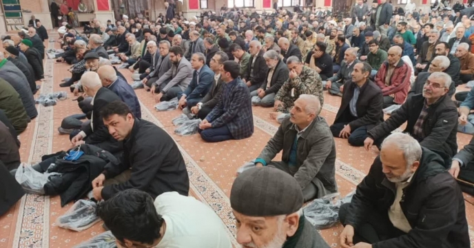 حضور سرپرست شرکت خدمات حمایتی کشاورزی استان گلستان در مصلی وحدت گرگان همزمان با 12 بهمن سال  جاری در اولین روز ایام الله دهه فجر انقلاب اسلامی