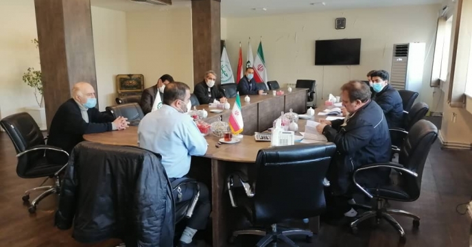 جلسه مشترک مدیر مجتمع شیمیائی آبیک با مدیر عامل شرکت پیراستان دژ پارس 