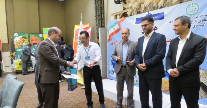 تجلیل از کارگزاران برتر استان همدان