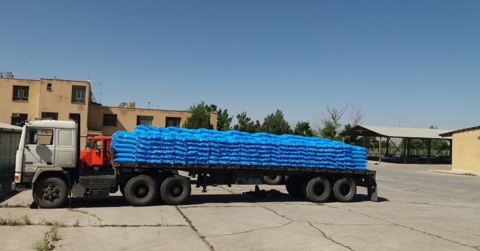 در شهرستان سامان میزان 2 هزارو 410 تن کود های یارانه ای توزیع گردید