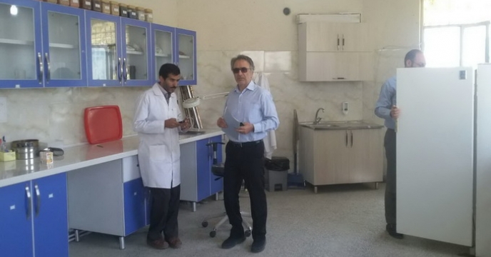  بازدید آزمایشگاه تجزیه بذر در استان مرکزی