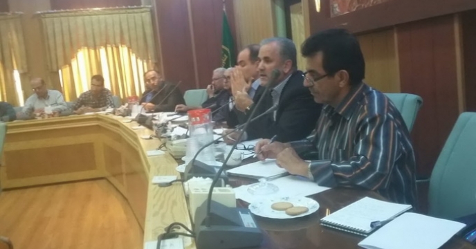 تدارک کود و توزیع بذور اصلاح شده در استان مرکزی