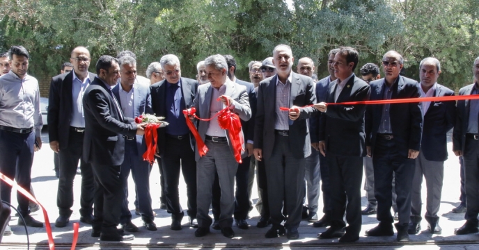 باحضور مهندس حمیدرسولی مجری طرح خودکفایی کودهای کشاورزی افتتاح شد