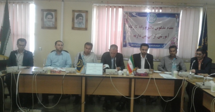 برگزاری کارگاه آموزشی آشنایی با قوانین  و مقررات مالیاتی در گلستان