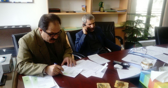 جلسه هماهنگی توزیع کود شیمیایی اوره استان فارس هم اکنون
