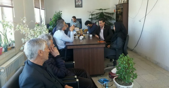 برگزاری مزایده فروش حاصل از بوجاری گندم و جو