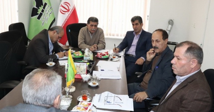 برگزاری جلسه یی پیرامون تامین کود مورد نیاز باغات چای استان گیلان