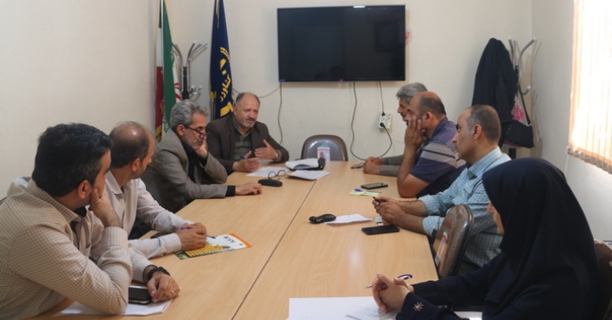 هماهنگی جهت جذب سهمیه کودی در شهرستان پیشوا