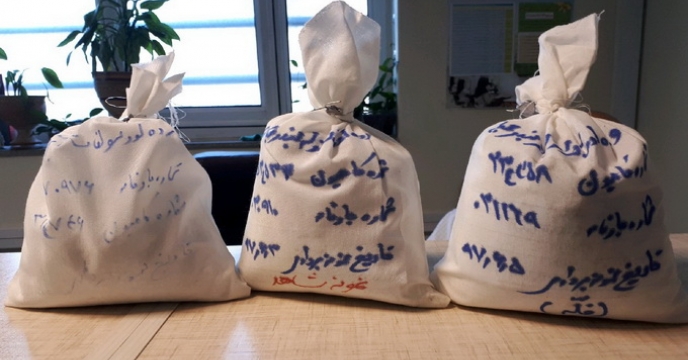 نمونه برداری از کودهای وارده به انبار  استان آذربایجان شرقی در شهریور ماه سال جاری