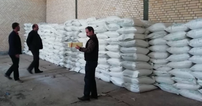 توزیع بیش از چهارده هزار تن انواع کودهای فسفاته ،پتاسه و ازته  در اردیبهشت ماه سال جاری در استان فارس  