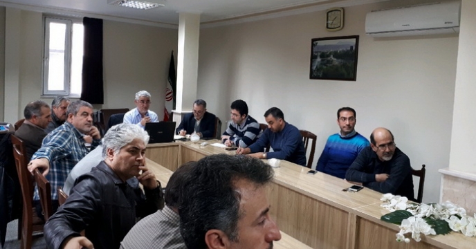  نشست مدیر استان با همکاران در خصوص تبین فرمایشات مدیرعامل محترم در گرد همایی سراسری مدیران