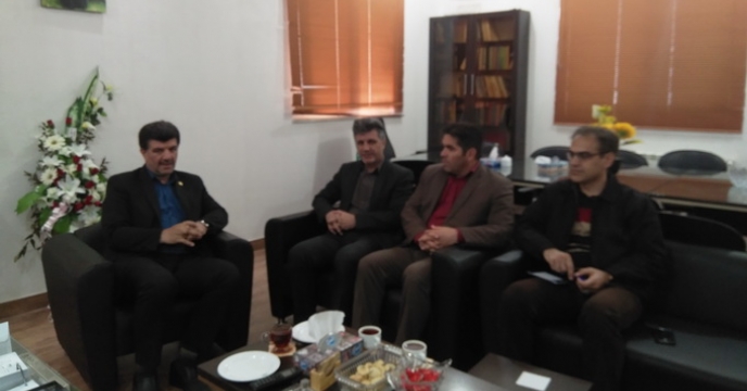 نشست صمیمی مدیر شرکت خدمات حمایتی کشاورزی استان گلستان با  دکتر ابراهیم  هزار جریبی مشاور محترم وزیر و مجری طرح پنبه کشور