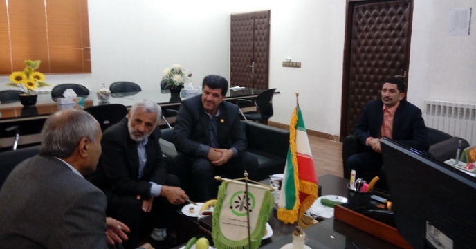 نشست صمیمی سرپرست شرکت خدمات حمایتی کشاورزی استان با جمعی از مسئولین استانی