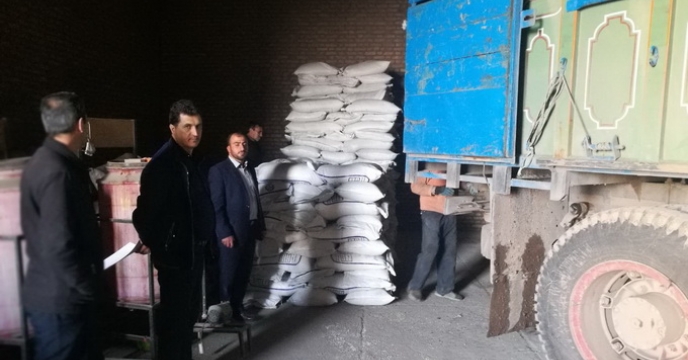 کشف و توقیف تقریبی 15 تن کود شیمیایی خارج از شبکه توزیع کارگزاران در استان قزوین