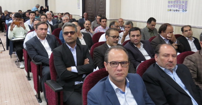 تجلیل از برگزیدگان برتر بخش کشاورزی استان خراسان شمالی