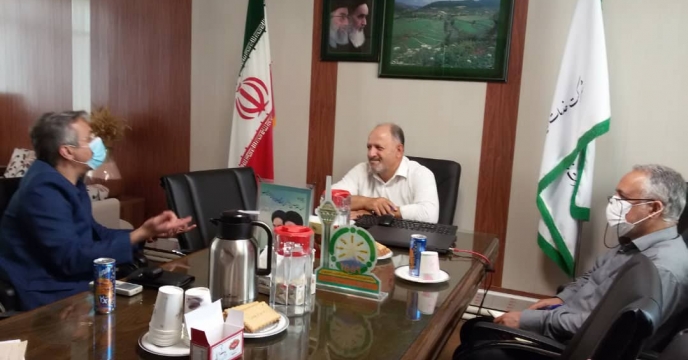 انبارهای سازمانی شرکت  از انواع کودهای شیمیایی انباشته است