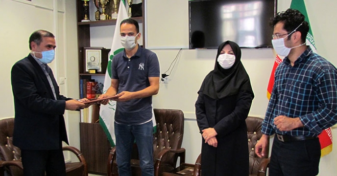 تجلیل از خبرنگاران به مناسبت روز خبرنگار در شرکت خدمات حمایتی کشاورزی استان همدان