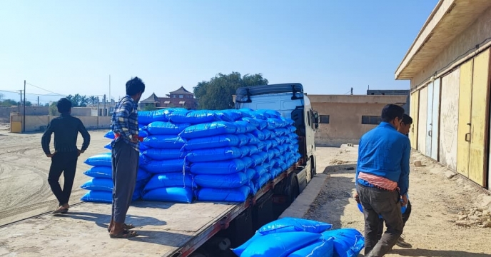 تدارک 50تن کود اوره در شهرستان بندرخمیر استان هرمزگان