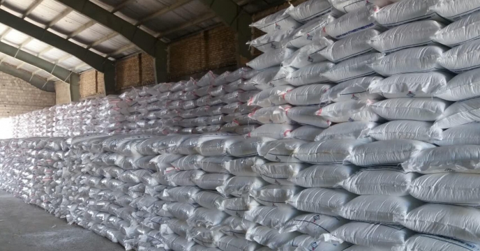 تامین و توزیع 4363 تن انواع  کود های کشاورزی  به شهرستان خمین و حومه در هشت ماهه سال جاری