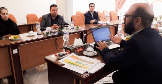 آموزش رابطین روابط عمومی مدیریتهای منتخب استانی