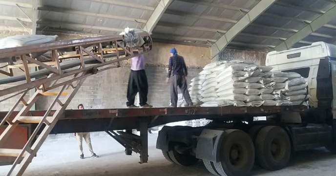 ارسال و توزیع  انواع  کودهای کشاورزی به کارگزاران  در استان مرکزی 