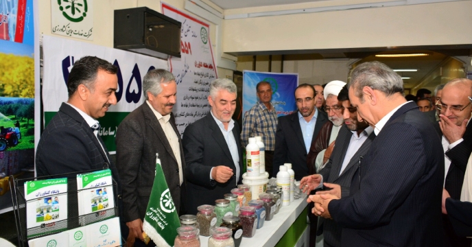 افتتاح نمایشگاه توان مندی های سازمان جهادکشاورزی استان آذربایجان شرقی