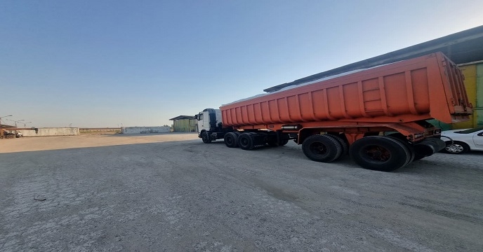 میزان فروش انواع گندم و سموم کشاورزی در سال 1402 در شرکت خدمات حمایتی کشاورزی استان خوزستان