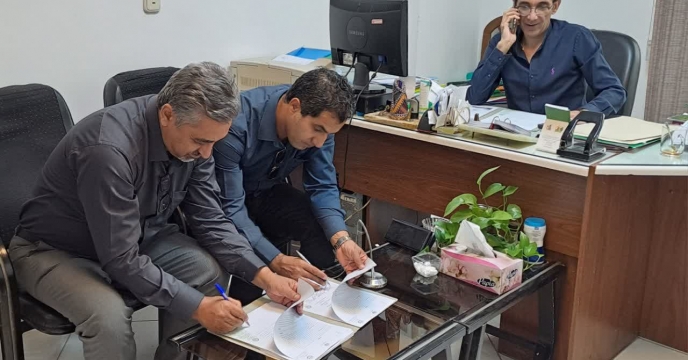 تفاهمنامه همکاری با شرکت بهار رویش شیراز منعقدگردید