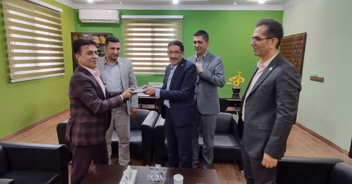  تقدیر از رابط روابط عمومی شرکت