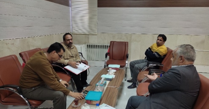 جلسه مدیر شرکت با مدیر عامل شرکت حمل ونقل خلیج فارس 1402/10/19