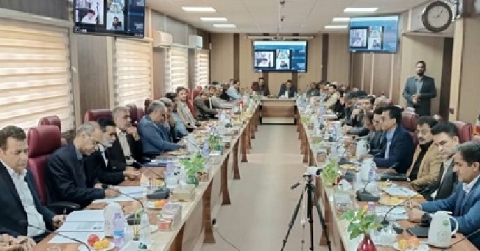 نشست استانداربااعضا شورای هماهنگی سازمان وادارات وابسته