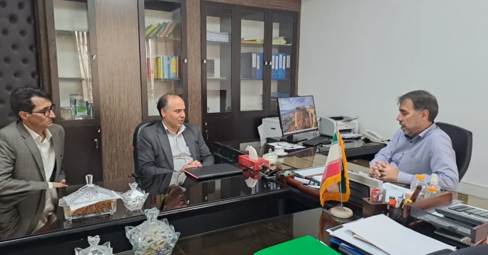 جلسه پیگیری عملکرد تامین و توزیع انواع کود کشاورزی در استان  سمنان برگزار گردید