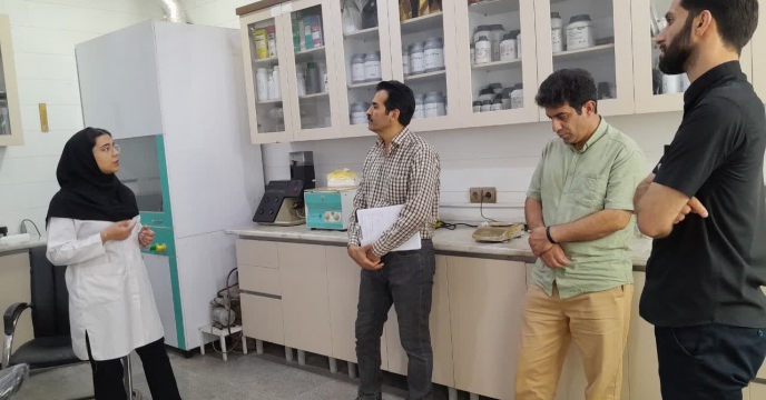 از تولیدات و عملکرد شرکت تولید کننده داخلی کودهای زیستی و آلی برای انعقاد تفاهمنامه بازدید شد