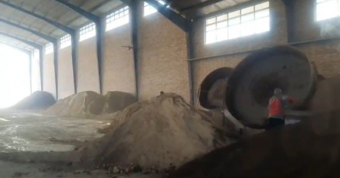 کارشناسان بازرگانی از واحد تولیدی کودهای زیستی و آلی بازدید بعمل آوردند