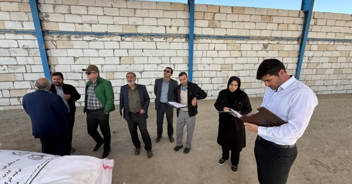 بازدید و پایش مواد کودی، نظارت بر توزیع کود های شیمیایی و اجرای دقیق