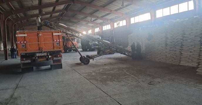 توزیع بیش از 5 هزار و 970 تن کود مورد نیاز  کشاورزان شهرستان بستان آباد توسط شرکت خدمات حمایتی کشاورزی استان آذربایجان شرقی