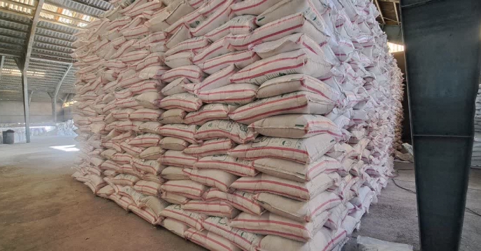 بیش از 3234 تن نهاده کشاورزی برای توزیع به شهرستان فریدن ارسال شد.