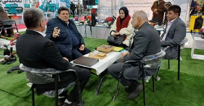 بازدید معاون ماشین آلات کشاورزی ستاد مرکزی شرکت از نمایشگاه  بزرگ ماشین آلات کشاورزی مازندران