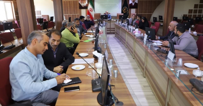 میز ارتباط مردمی سازمان جهاد کشاورزی با حضور مسئولان استانی و مدیر شرکت خدمات حمایتی کشاورزی برگزار شد