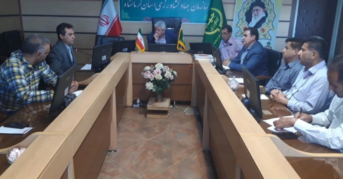 حضورمدیرشرکت خدمات حمایتی کشاورزی درجلسه ستاد تغذیه گیاهان سازمان جهاد کشاورزی استان کرمانشاه