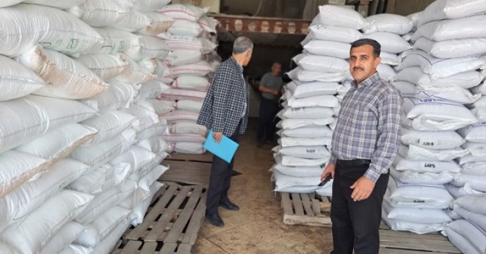 بازدید  از  کارگزاری های کود در شهرستان گرگان